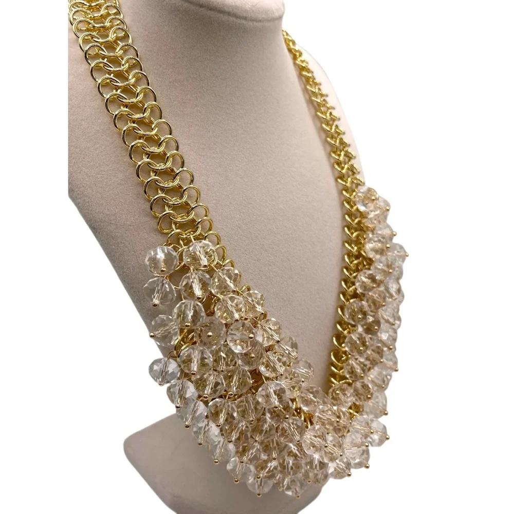 ONE LEFT! ❤️ Clear Crystal Bauble Bib Statement Necklace - Picture 3 of 5